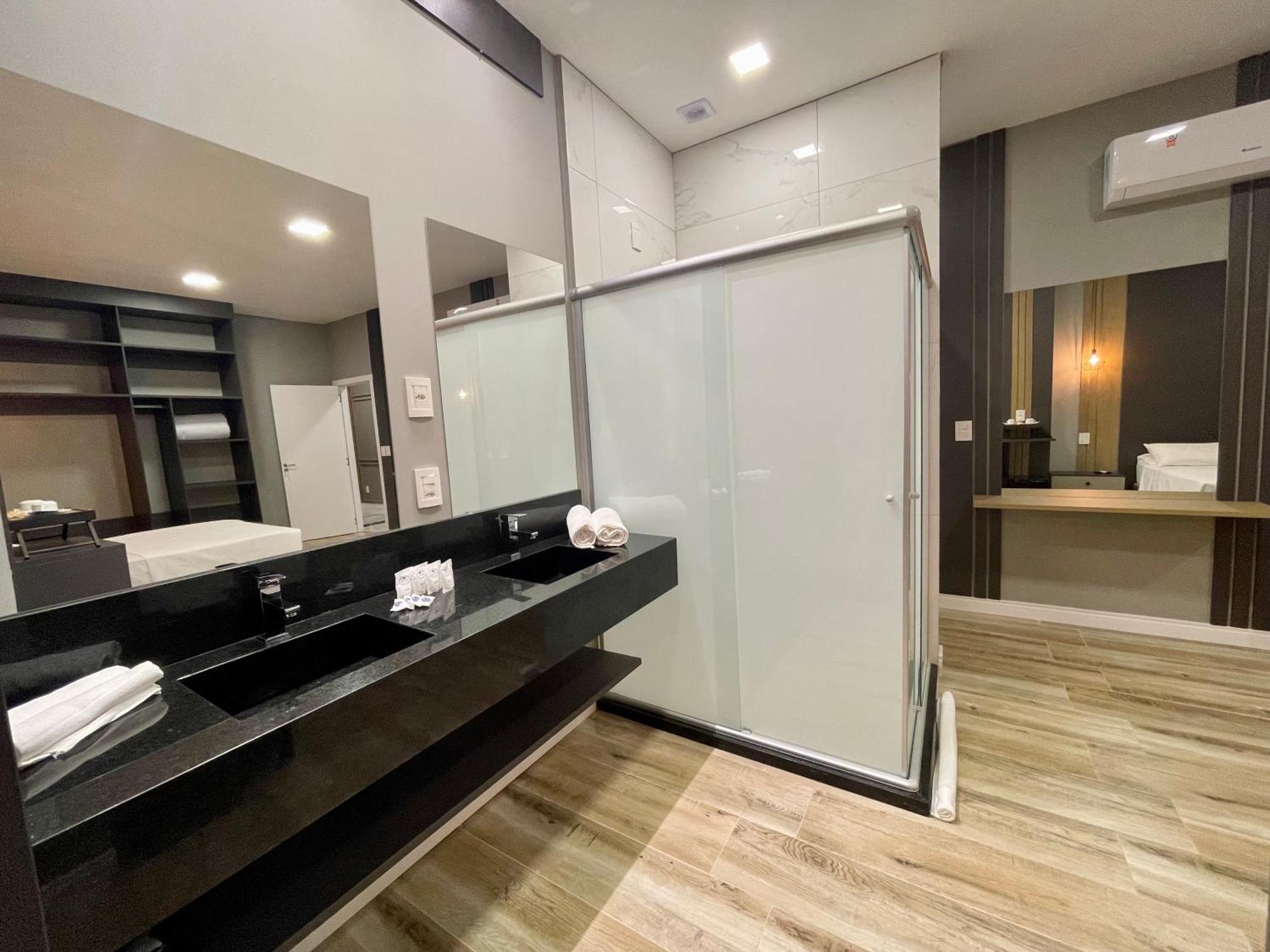 Eleganz Suites Gramado Zewnętrze zdjęcie
